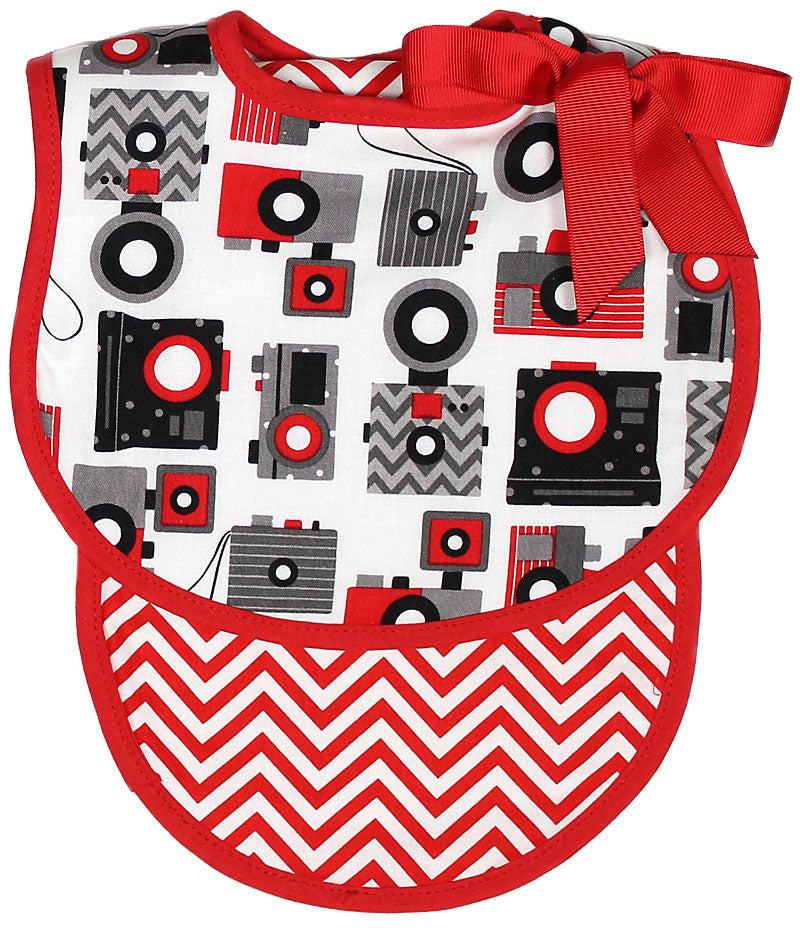 R22255 Red Camera Bib & Burp Gift Set